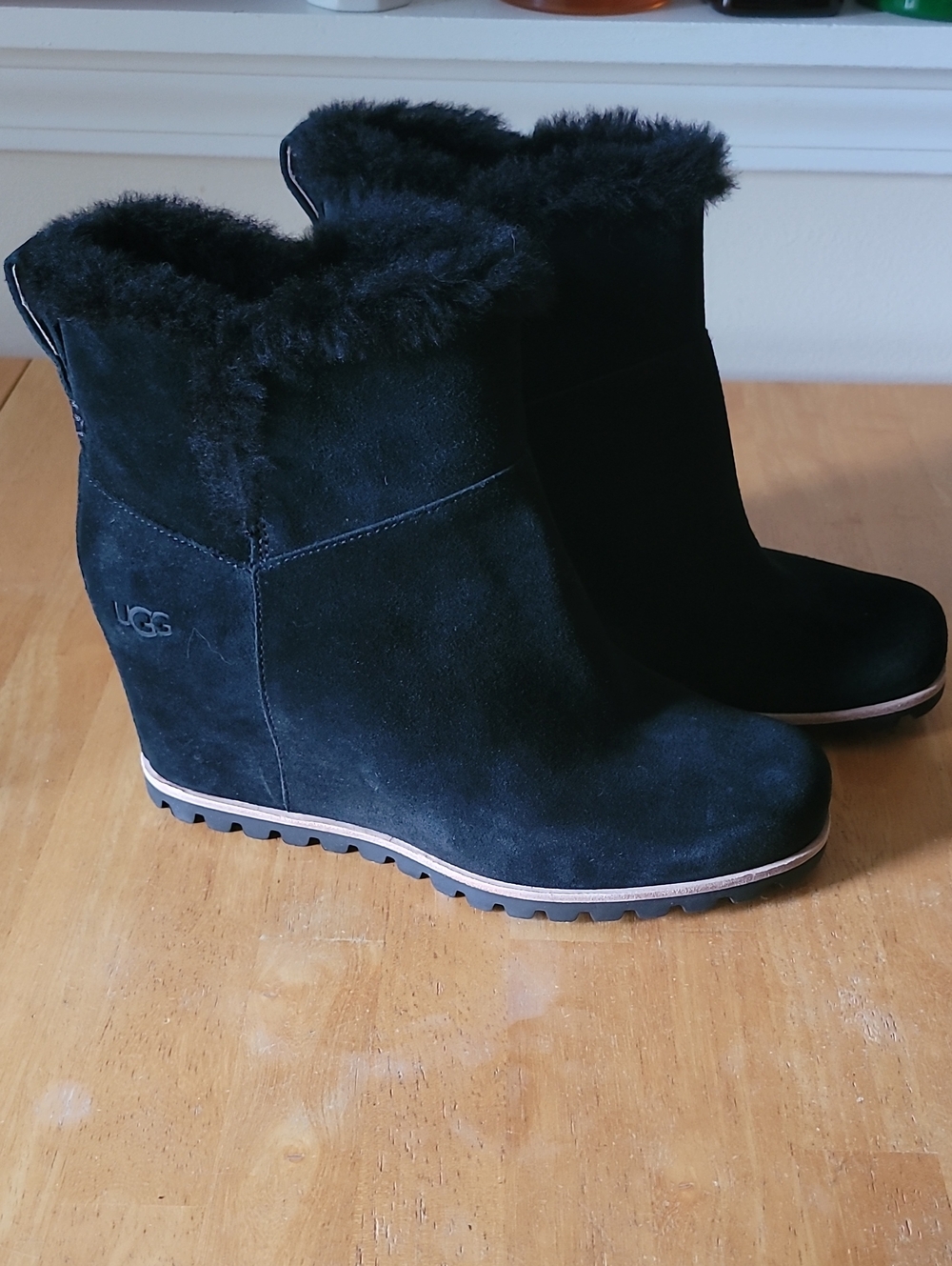 UGG Seyline Mini Wedge